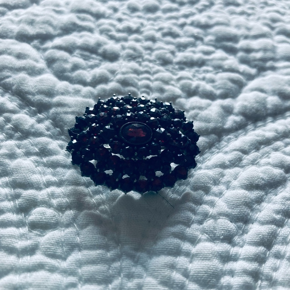 Antique 1930s Bohemian Garnet-Style Glass Brooch